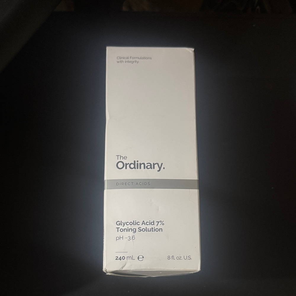 The Ordinary Glycolic Acid 7% Toning Solution - White and Gray